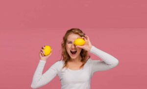 wellhealthorganic.com : remove dark spots on face tang - lemon juice